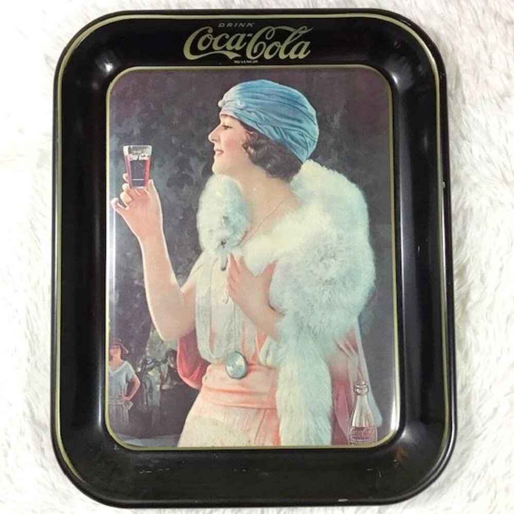 Vintage Coca-Cola Nostalgia Fashion Fur Cheers Lady Rectangular Tray